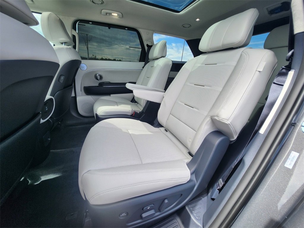New 2026 Hyundai Palisade Calligraphy image 11