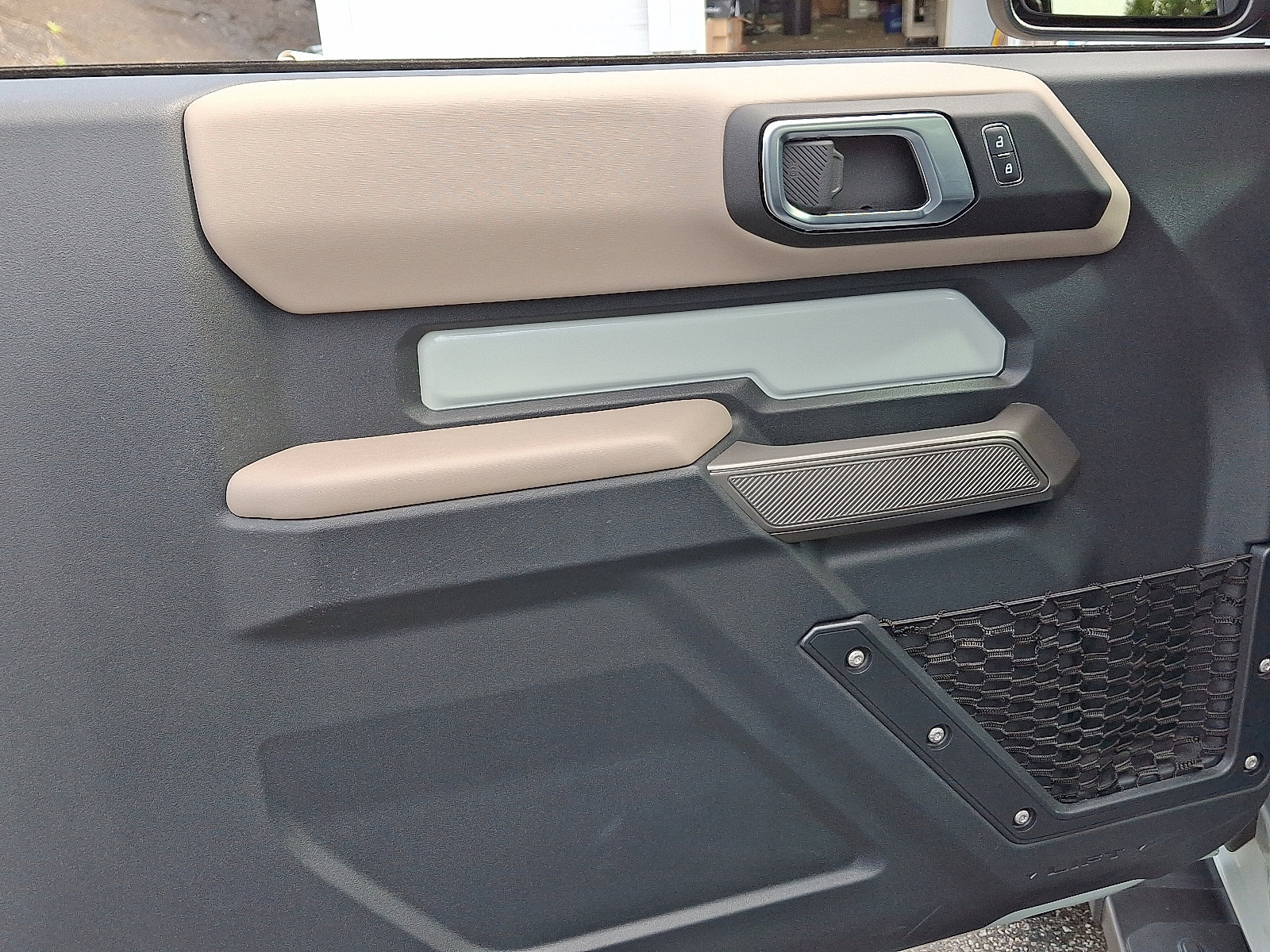 Used 2023 Ford Bronco Wildtrak image 12