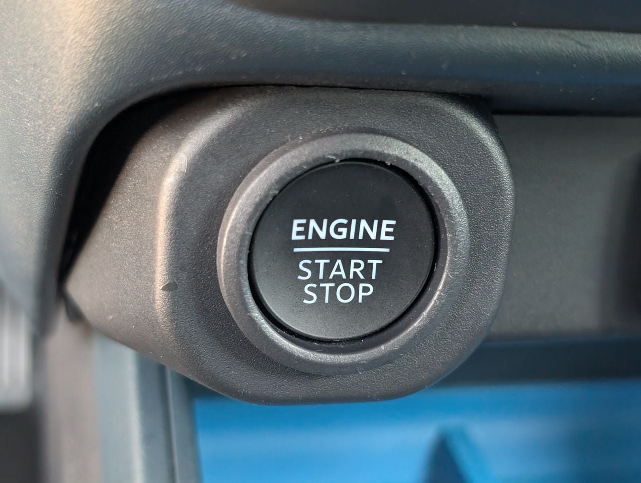 Used 2025 Ford Maverick XLT w/ Equipment Group 302A AWD/4WD image 17