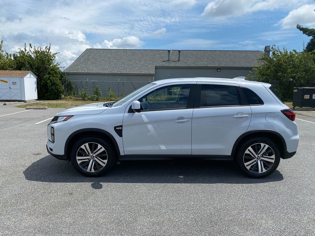 New 2025 Mitsubishi Outlander Sport ES image 9