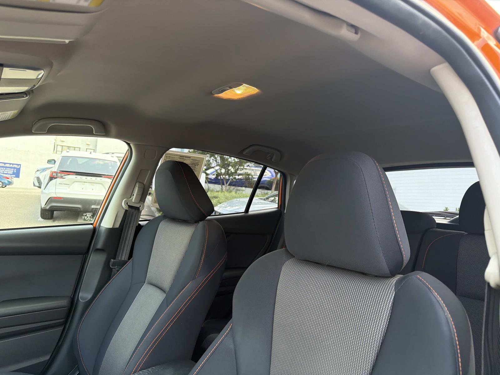 Used 2018 Subaru Crosstrek 2.0i Premium w/ Eyesight System AWD/4WD image 16