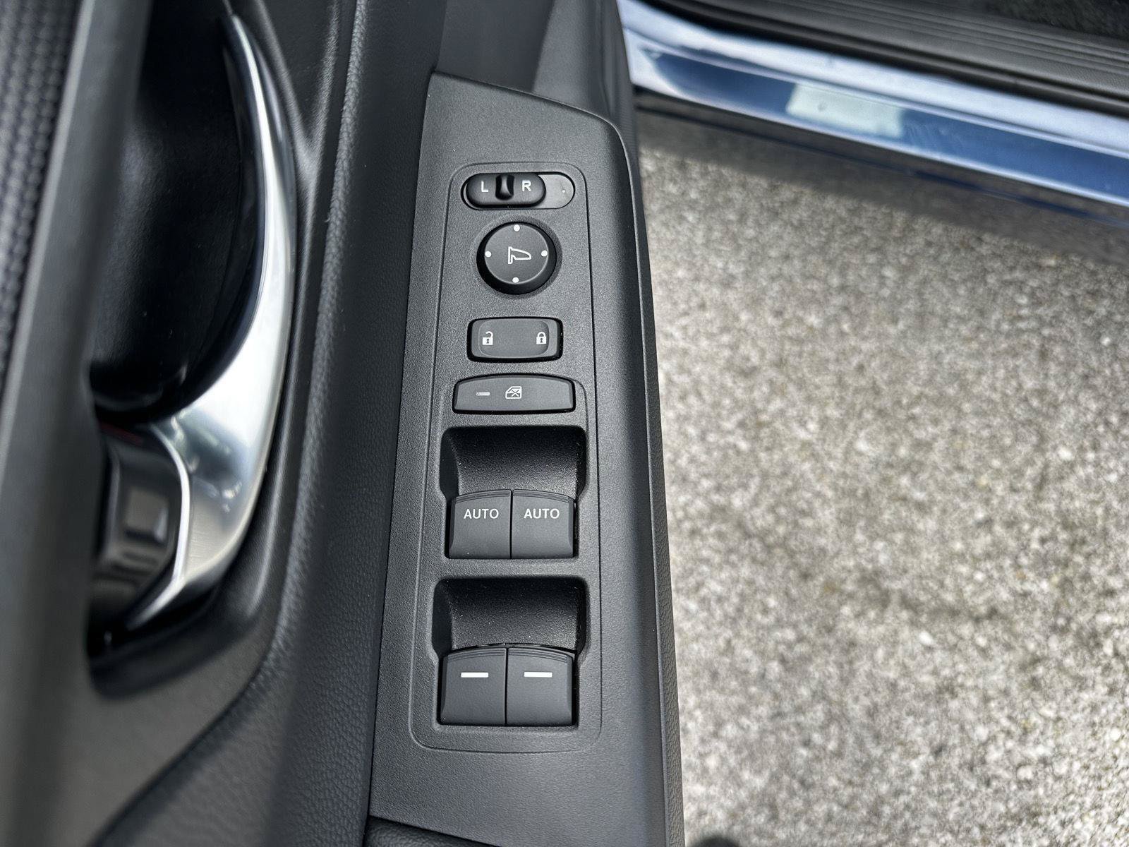 Certified 2026 Honda CR-V Sport image 9