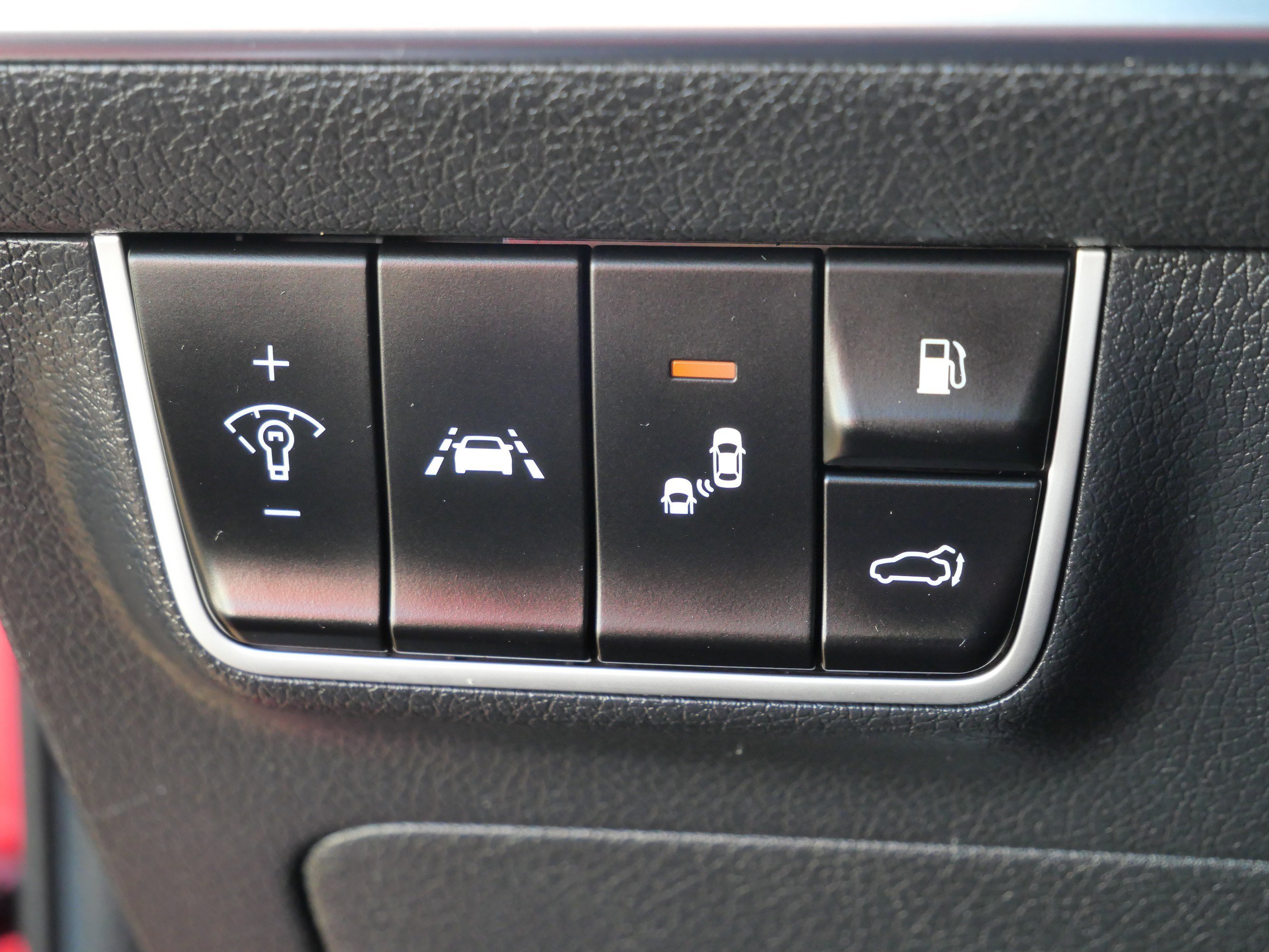 Used 2018 Kia Stinger GT2 image 21