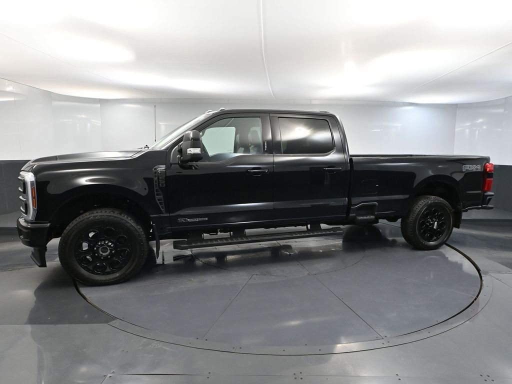 Used 2024 Ford F250 Lariat w/ Black Appearance Package image 11