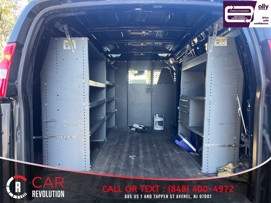 Used 2022 Chevrolet Express 2500 w/ Driver Convenience Package RWD image 10