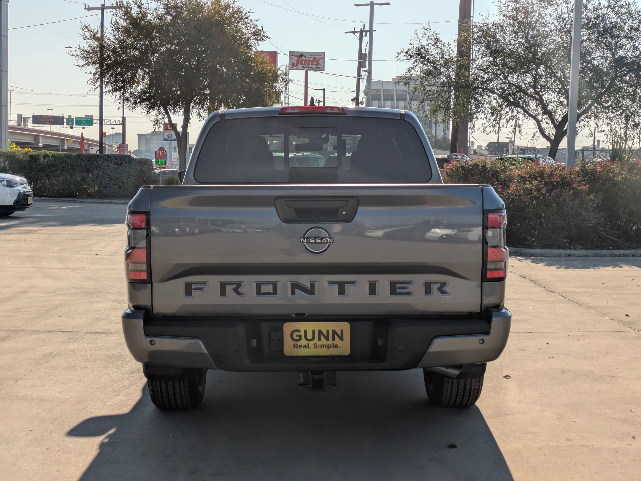 New 2026 Nissan Frontier SV image 4