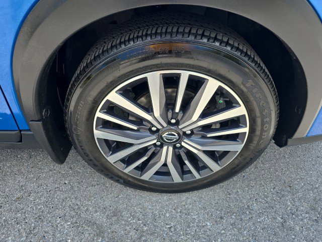 Used 2021 Nissan Kicks SR w/ SR Premium Package image 13