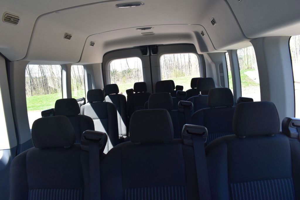 Used 2015 Ford Transit 350 XL RWD image 6