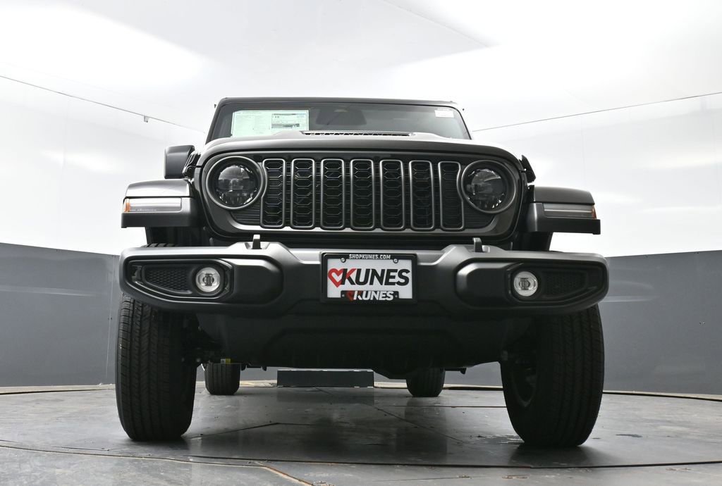 New 2026 Jeep Gladiator Sport AWD/4WD image 39