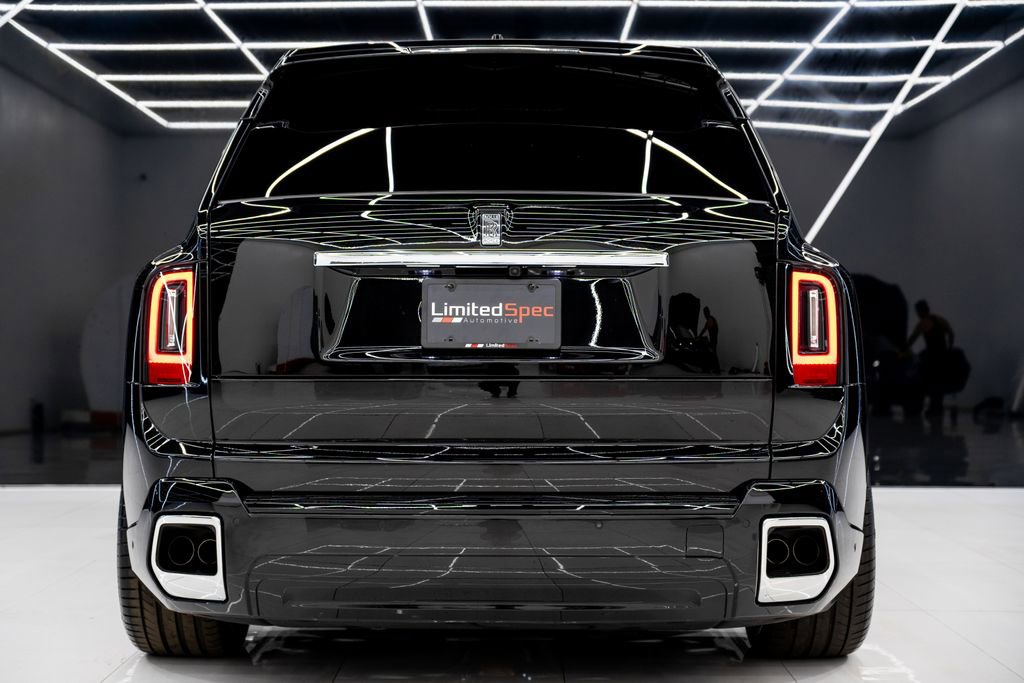 Used 2026 Rolls-Royce Cullinan image 16