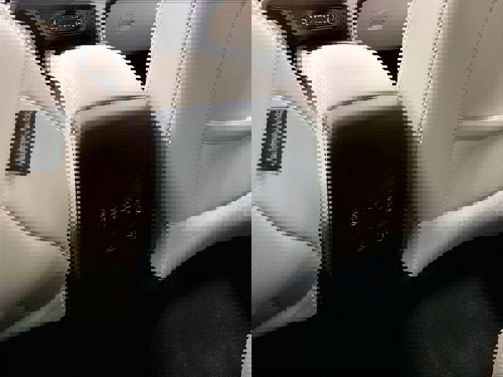 Used 2023 Buick Enclave Premium w/ Experience Buick Package image 28