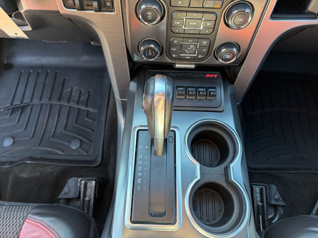 Used 2014 Ford F150 Raptor w/ Equipment Group 801A Luxury AWD/4WD image 40