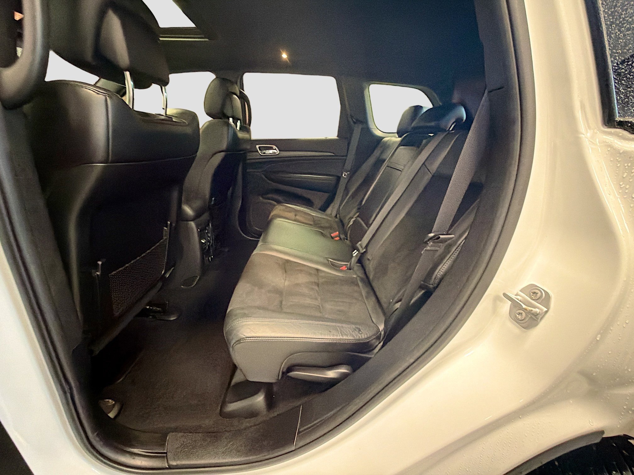 Used 2019 Jeep Grand Cherokee Altitude AWD/4WD image 30