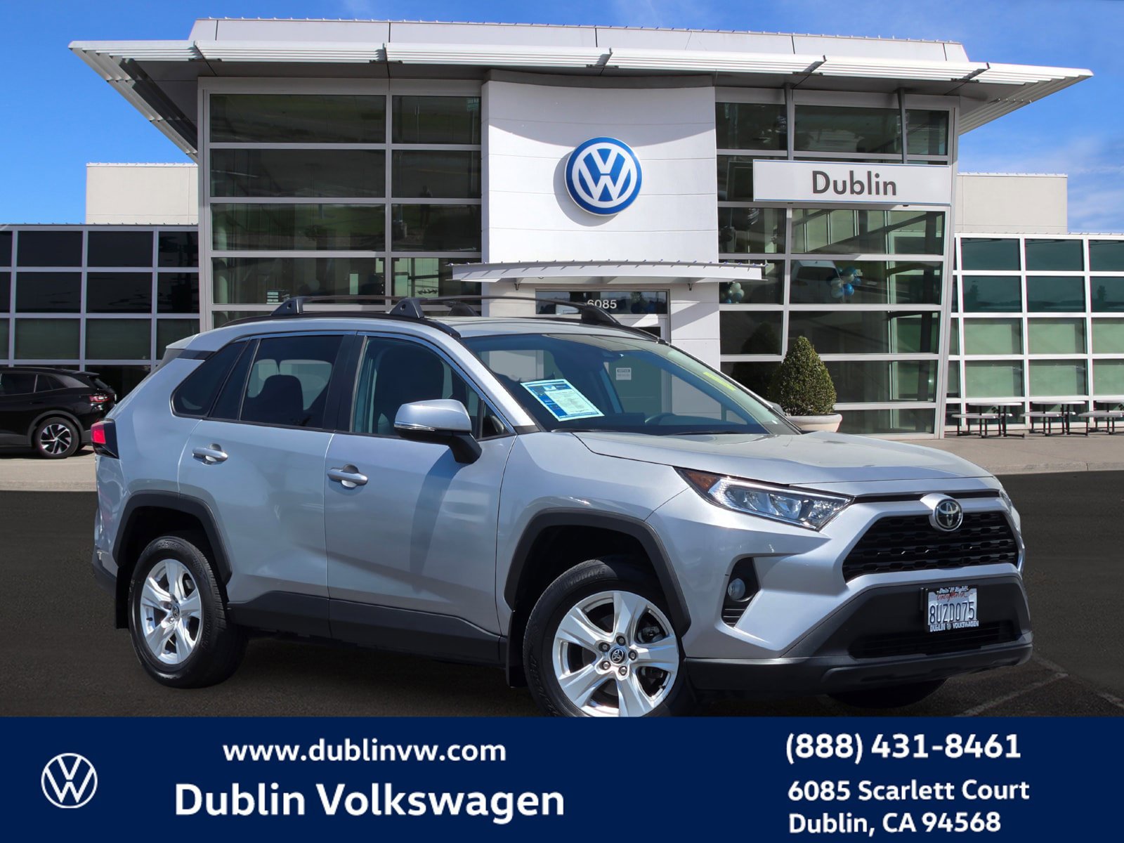 Used 2021 Toyota RAV4 XLE w/ Convenience Package