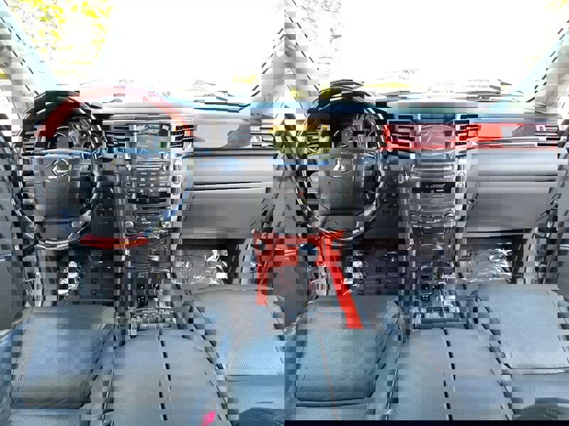 Used 2009 Lexus LX 570 4WD image 19