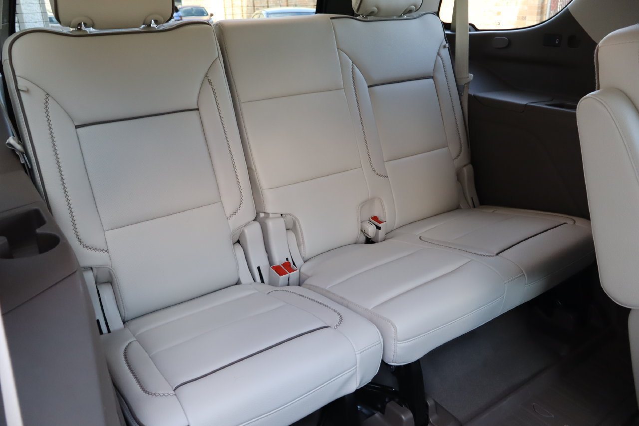 Used 2024 GMC Yukon Denali RWD image 20