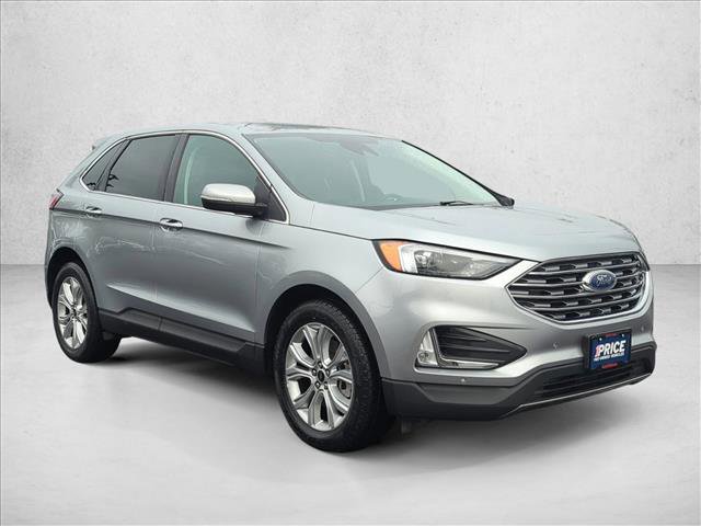 Used 2024 Ford Edge Titanium image 3