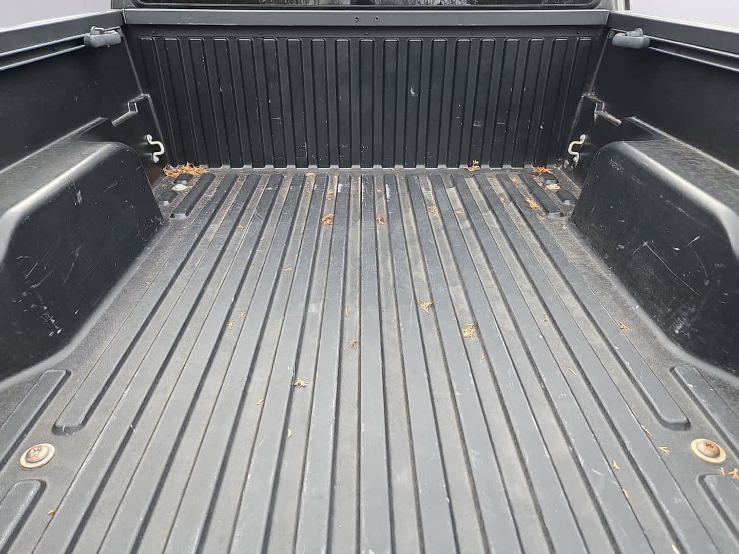Used 2018 Toyota Tacoma SR5 AWD/4WD image 26
