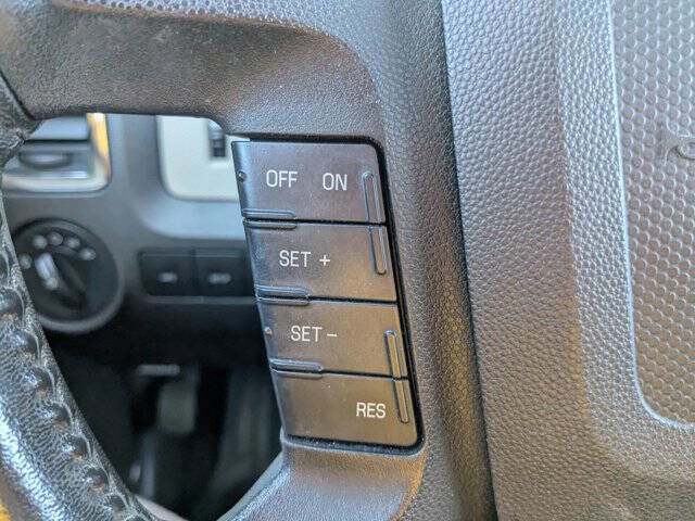 Used 2010 Mercury Mariner Premier image 19