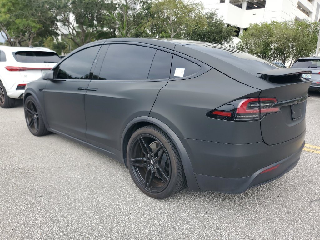 Used 2024 Tesla Model X AWD/4WD image 4
