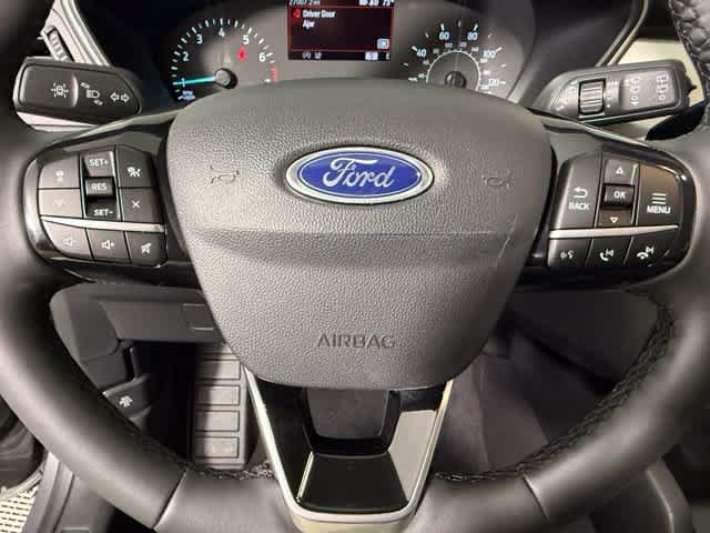Used 2021 Ford Escape SE w/ SE Sport Appearance Package FWD image 19