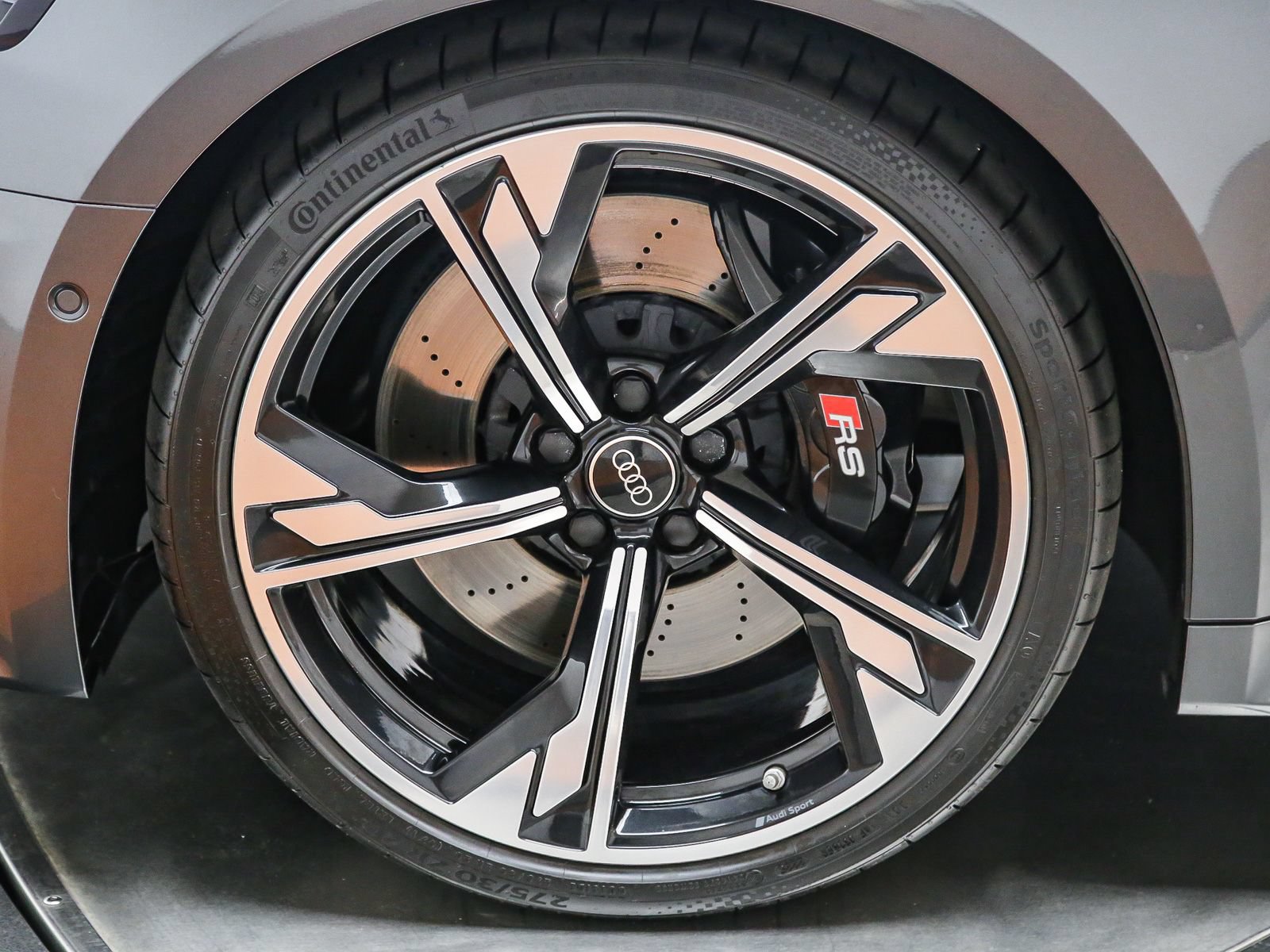 Certified 2025 Audi RS 5 Sportback AWD/4WD image 18