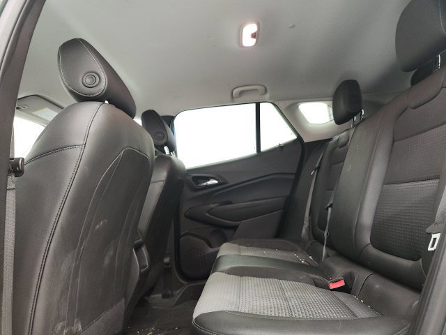 Used 2025 Chevrolet Trax LT w/ Driver Confidence Package FWD image 10