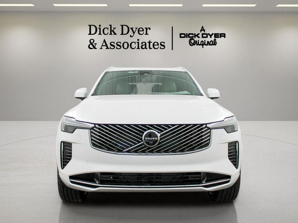 New 2026 Volvo XC90 B6 Plus AWD/4WD image 9