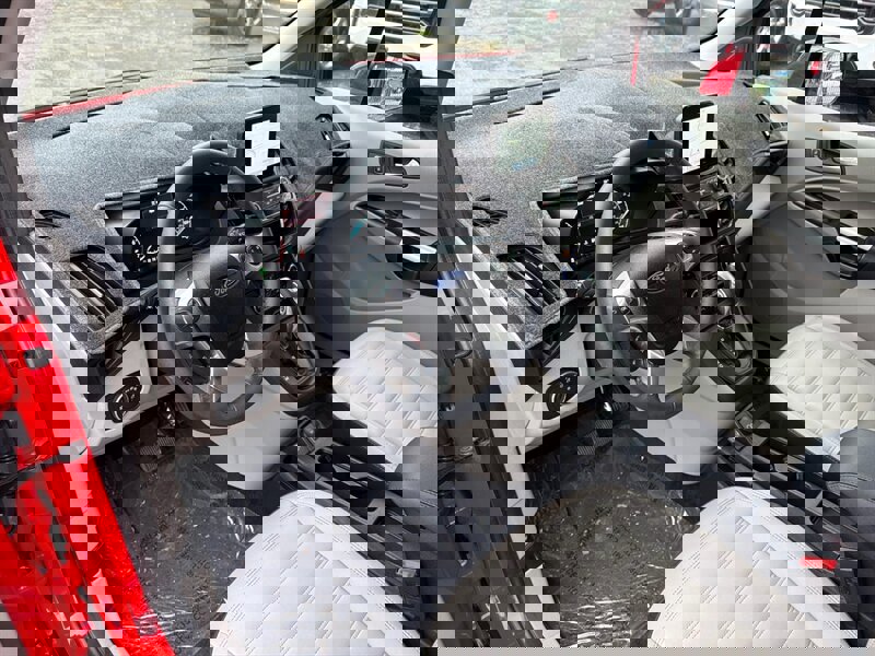 Used 2022 Ford Transit Connect Titanium w/ Trailer Tow Package image 17