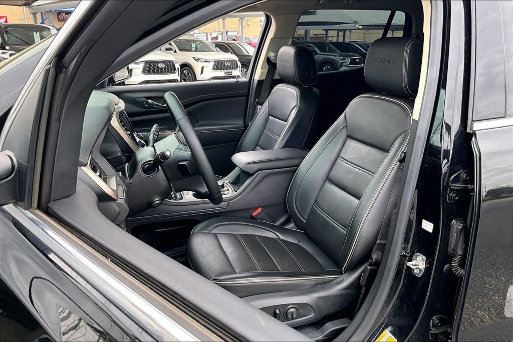 Used 2023 GMC Acadia Denali FWD image 35