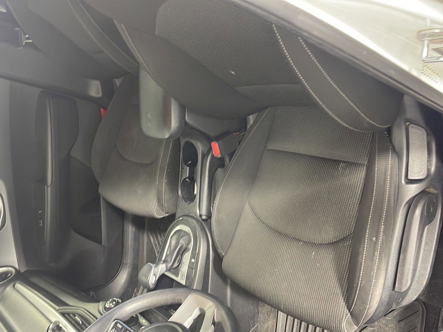 Used 2021 Kia Forte LXS image 10