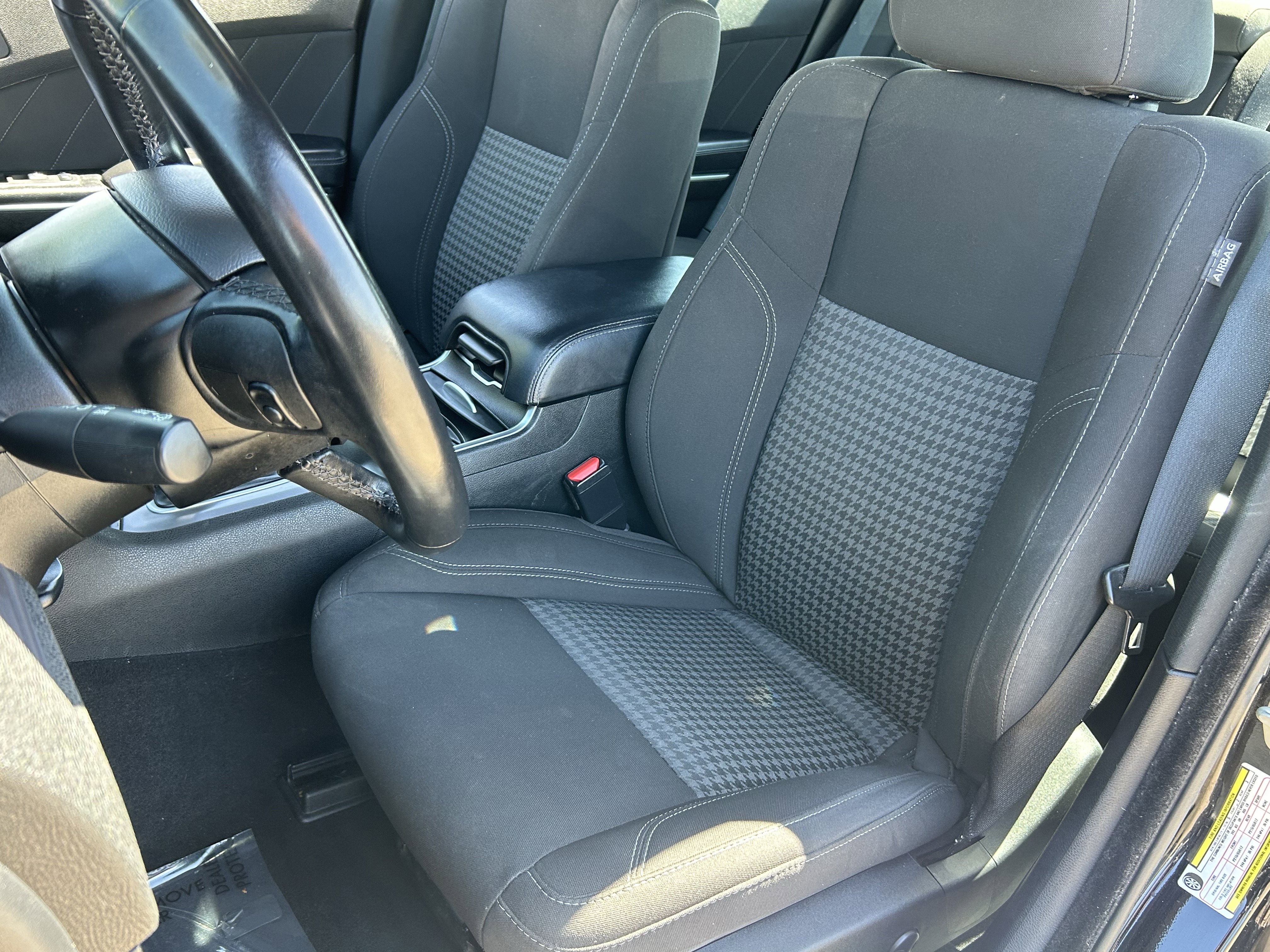 Used 2023 Dodge Charger SXT image 19