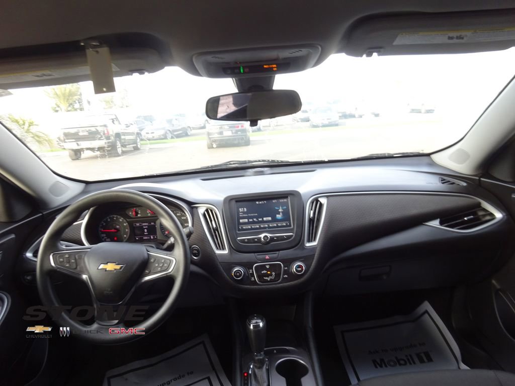 Used 2018 Chevrolet Malibu LS image 23