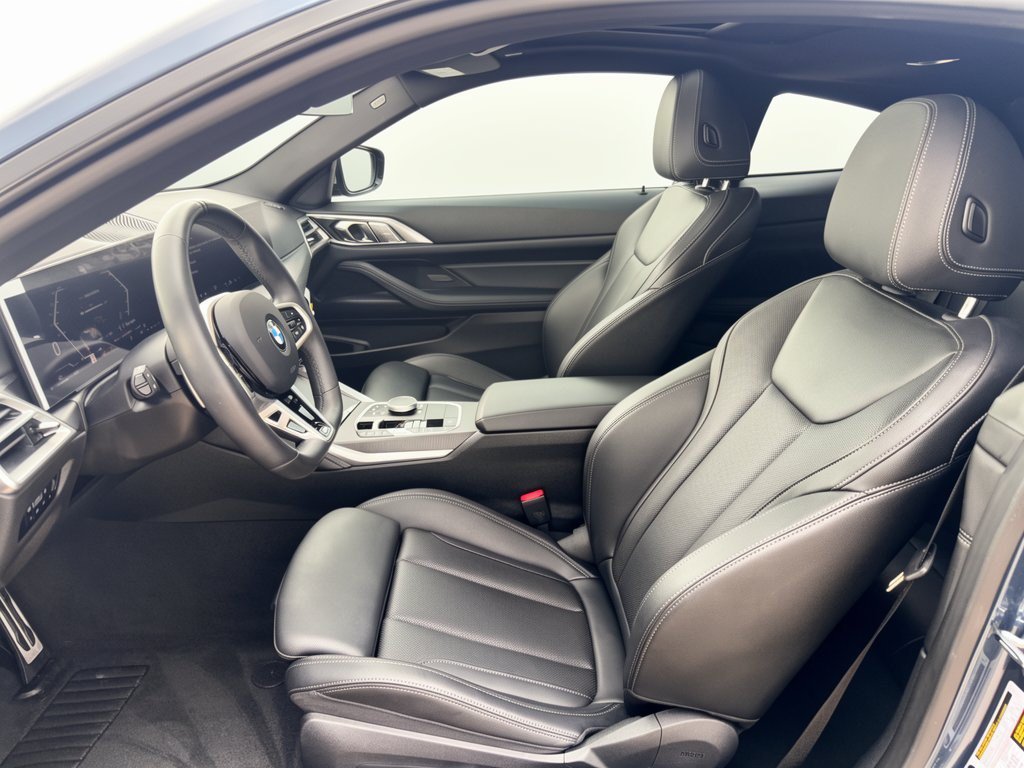 Used 2026 BMW 430i Coupe w/ M Sport Package RWD image 5