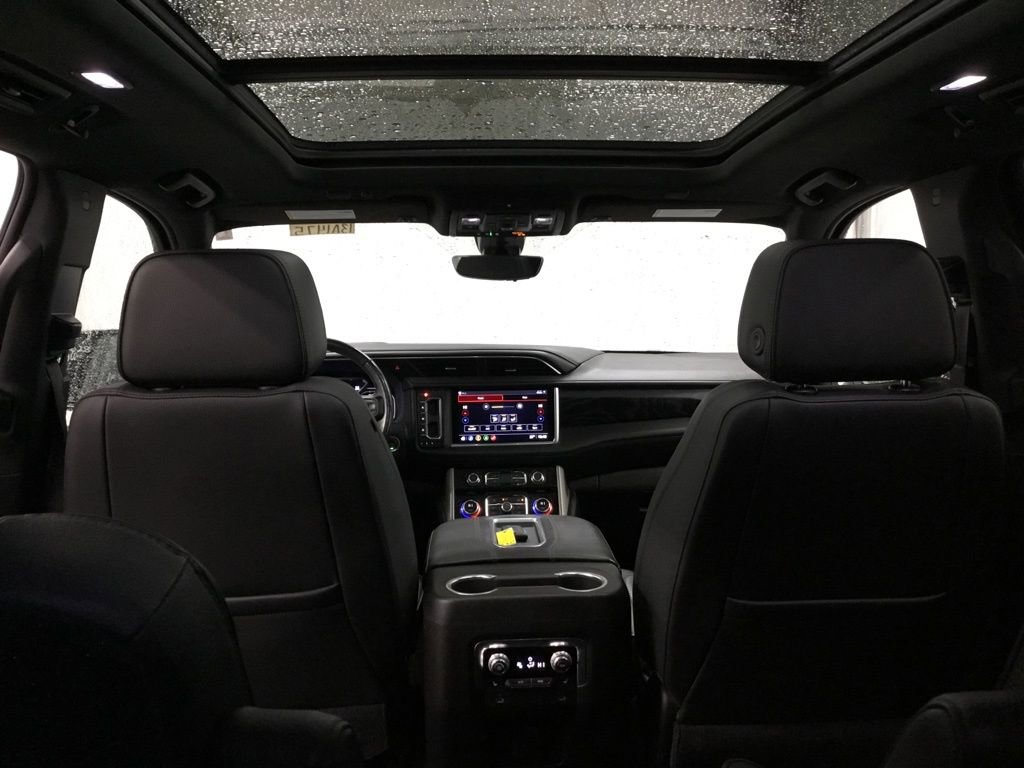 Used 2021 GMC Yukon Denali w/ Denali Premium Package image 35