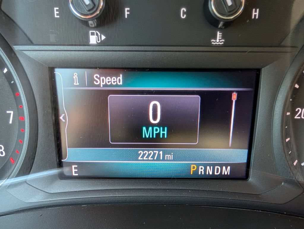 Used 2022 Buick Encore Preferred w/ Safety Package AWD/4WD image 10