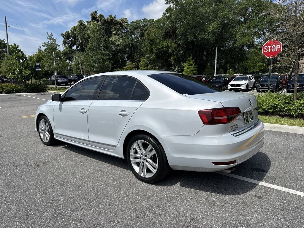 Used 2017 Volkswagen Jetta SEL FWD image 12