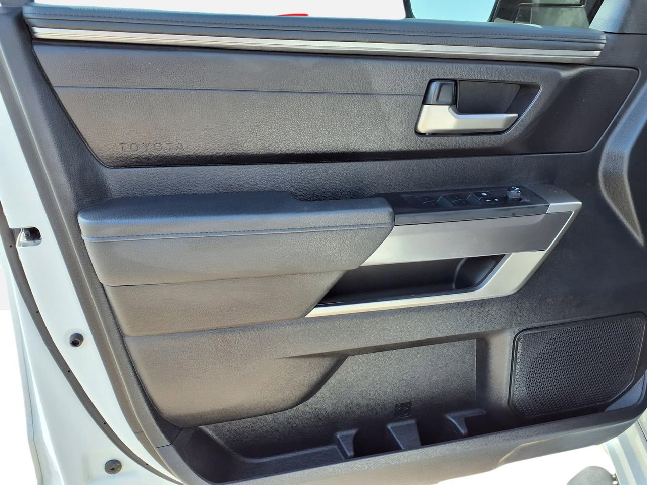 Used 2023 Toyota Tundra SR5 w/ SR5 Convenience Package image 13