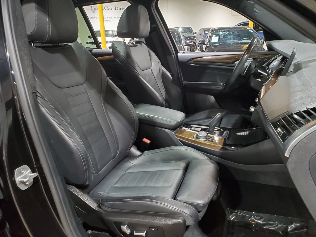 Used 2019 BMW X3 xDrive30i w/ Driving Assistance Package AWD/4WD image 13