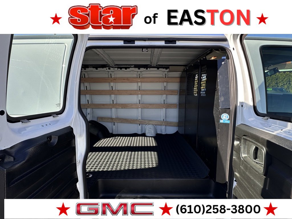 Used 2024 GMC Savana 2500 w/ Driver Convenience Package image 26