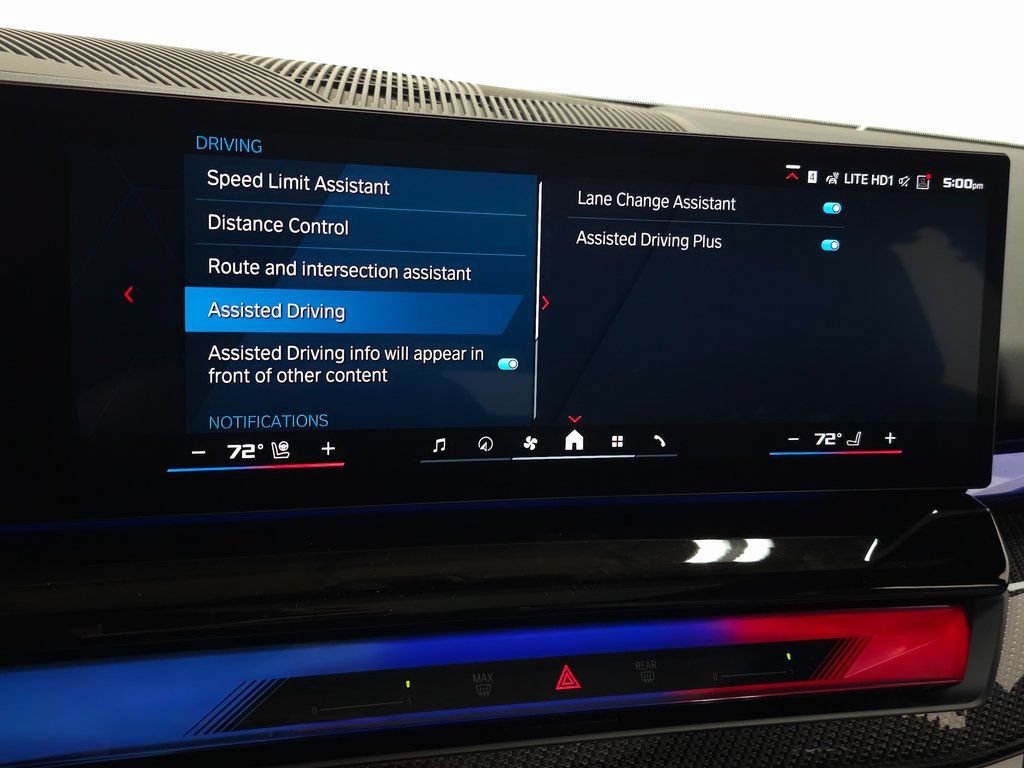 Used 2026 BMW M5 Touring AWD/4WD image 23
