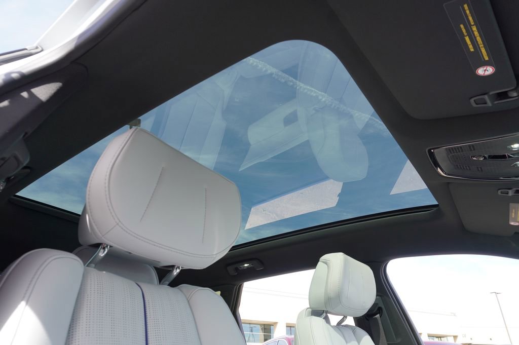 New 2026 Cadillac Lyriq Luxury image 12