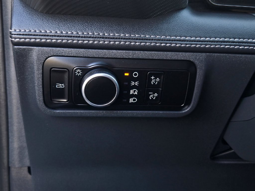 Used 2025 Ford Mustang GT Premium RWD image 16