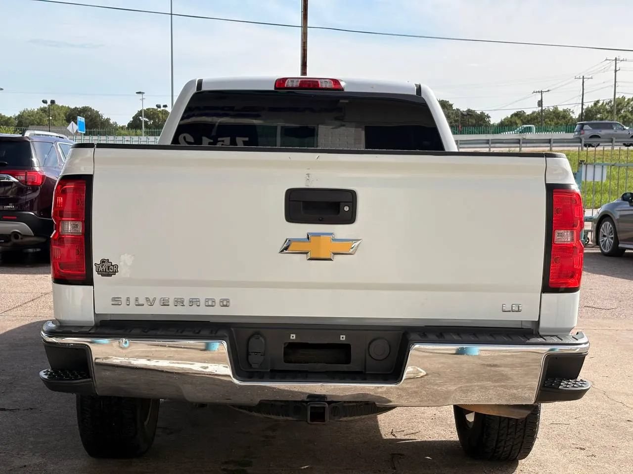 Used 2019 Chevrolet Silverado 1500 LT w/ Texas Edition RWD image 4