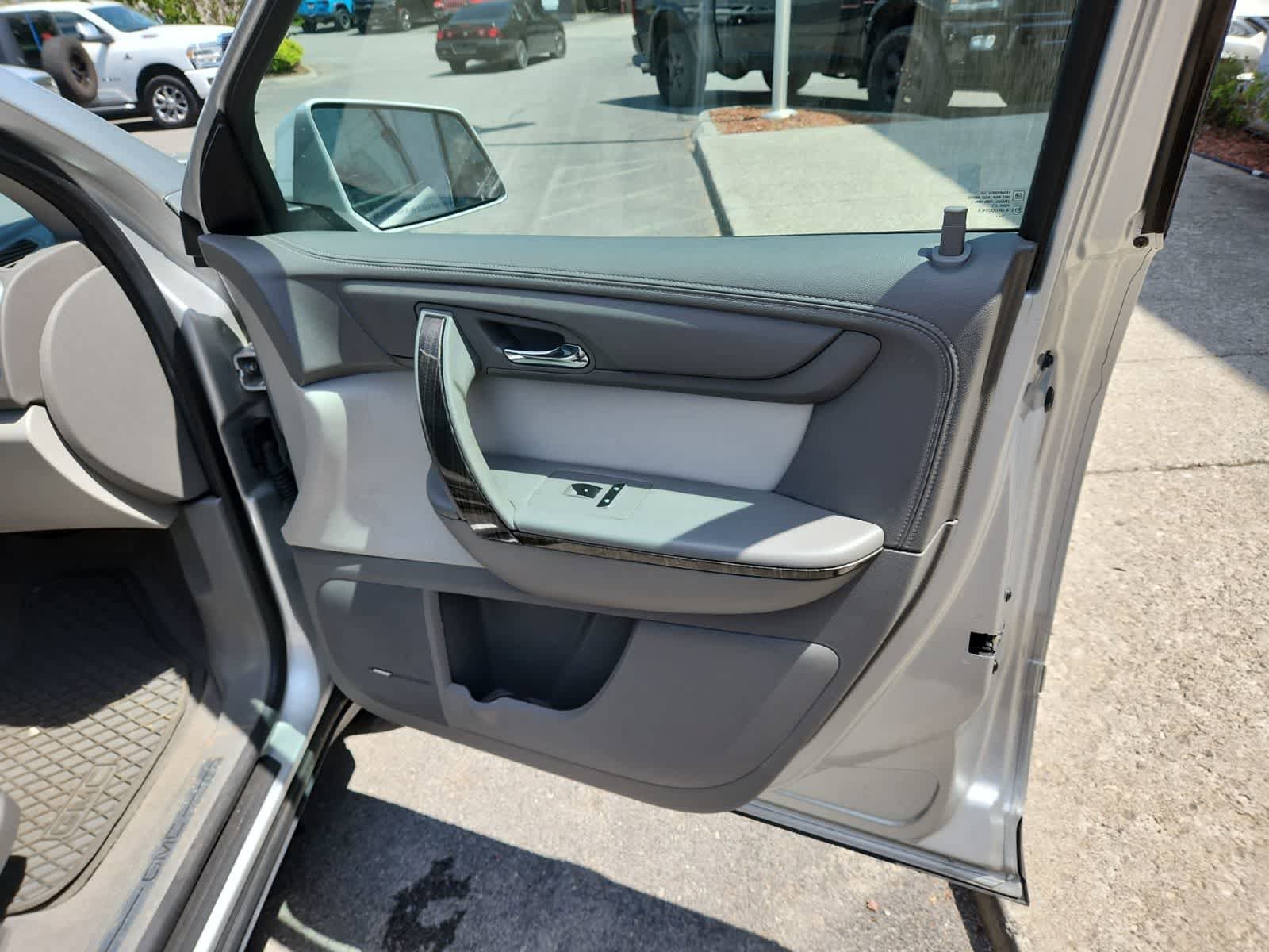 Used 2014 GMC Acadia SLT FWD image 22