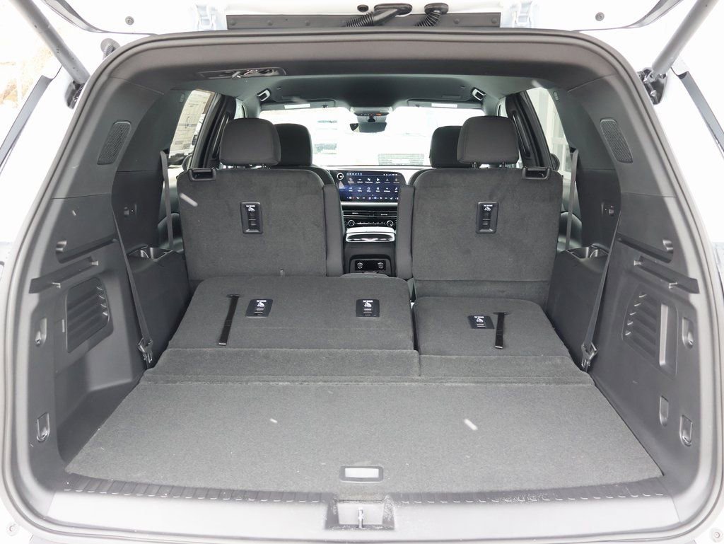 New 2026 Chevrolet Traverse LT w/ Midnight/Sport Edition image 30