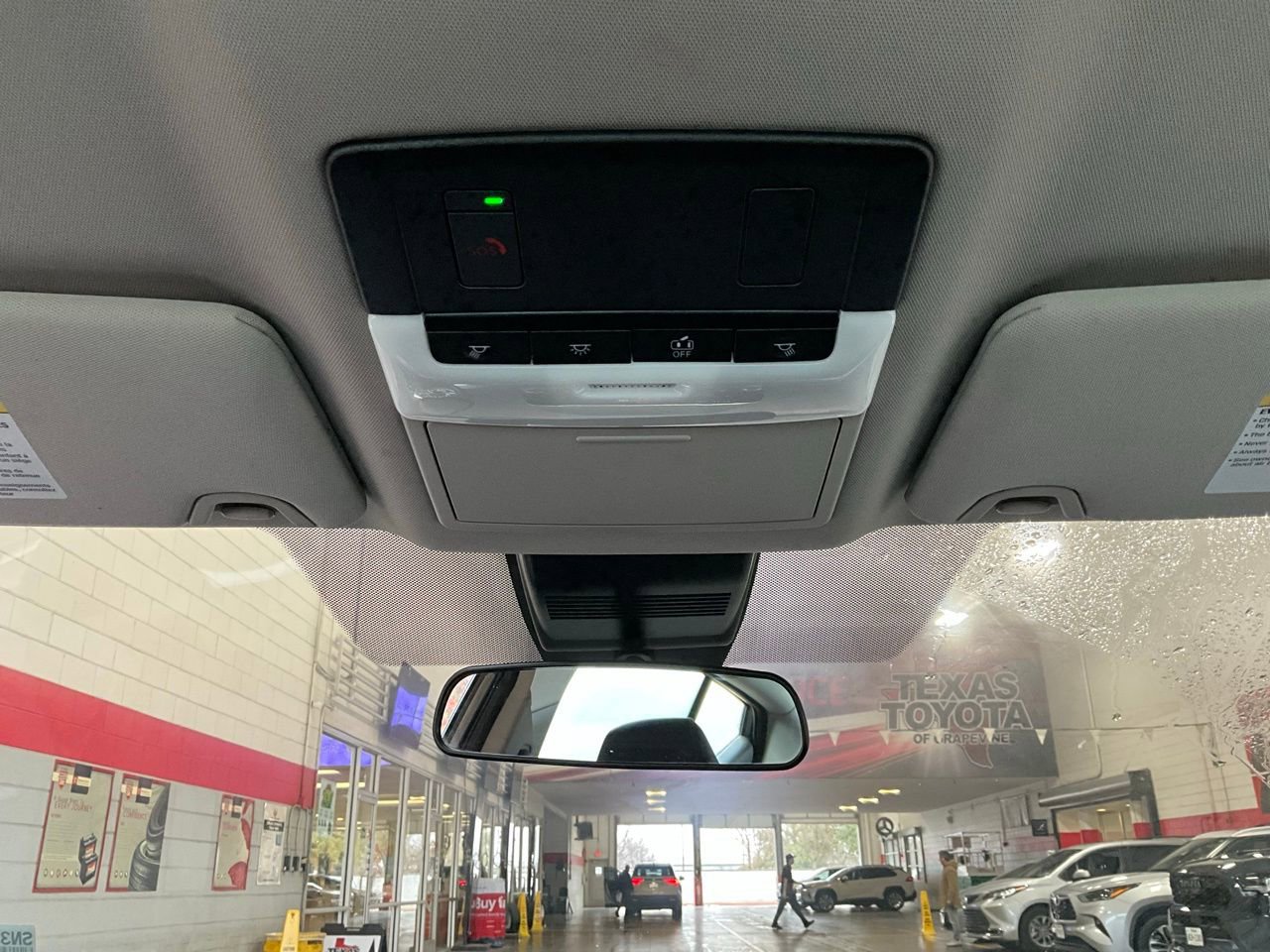 Used 2025 Nissan Altima 2.5 SV image 16