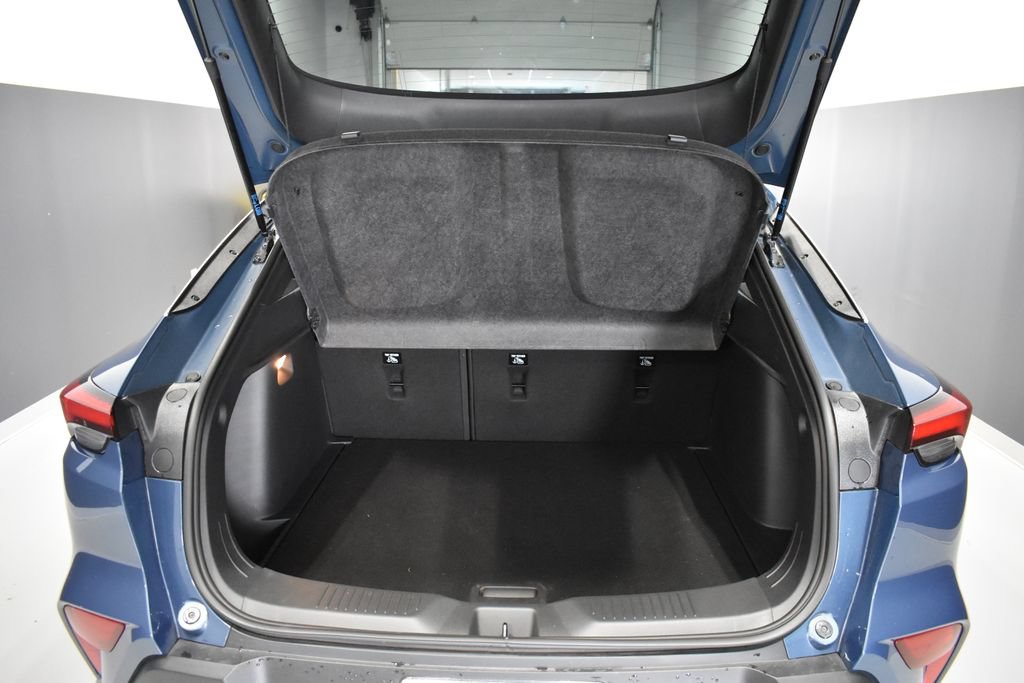 Used 2025 Buick Envista Preferred w/ Convenience I Package FWD image 30