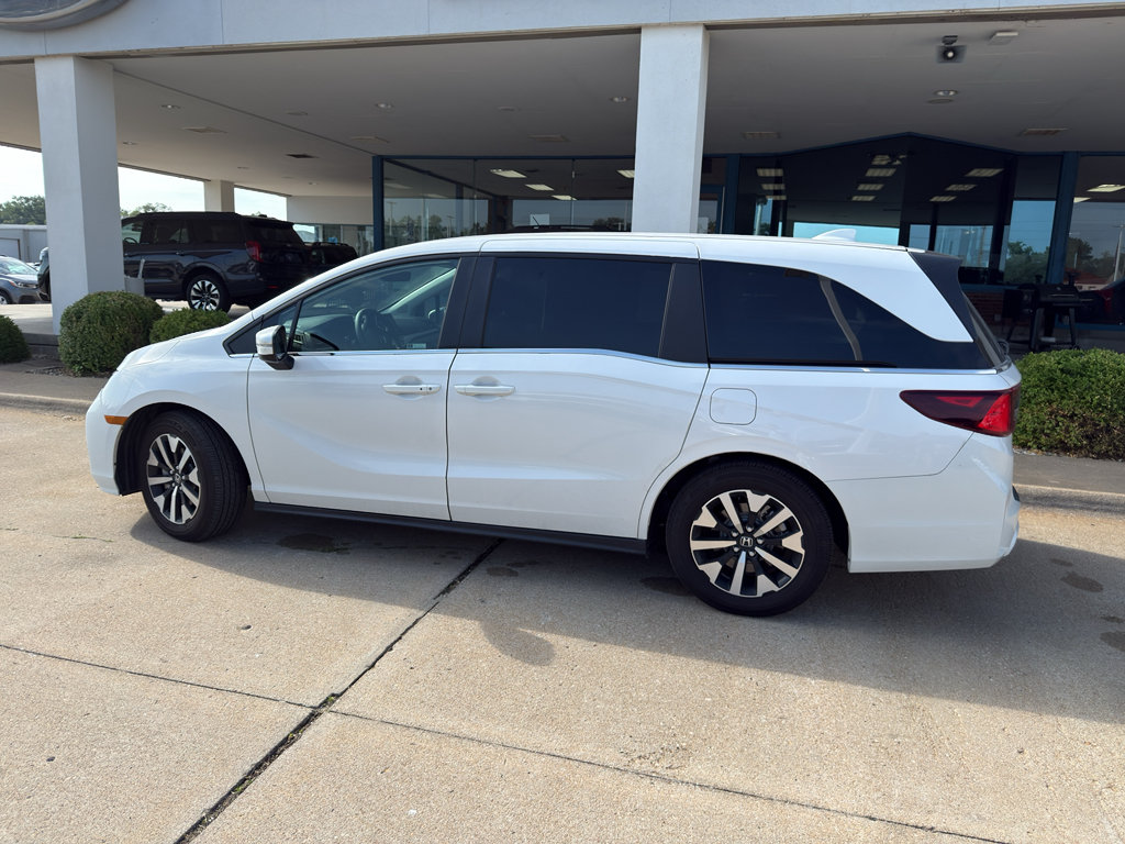 Used 2025 Honda Odyssey EX-L image 9
