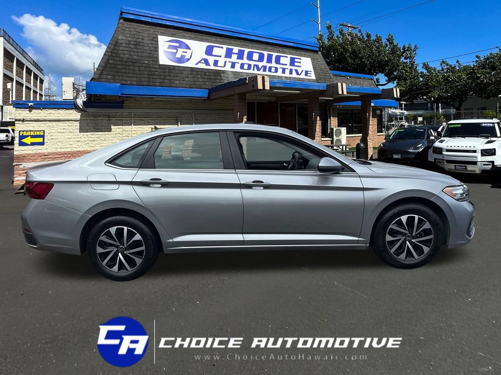 Used 2024 Volkswagen Jetta S FWD image 8